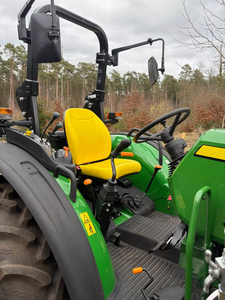 รถแทรกเตอร์จอห์นเดียร์ JD 5058E 58 แรงม้า ขับเคลื่อน 4 ล้อ รถแทรกเตอร์อเนกประสงค์ 60 แรงม้า พร้อมระบบ PowerReverser เครื่องยนต์ดีเซล สำหรับงานเกษตรกรรม พร้อมอุปกรณ์ตักดินด้านหน้า - Product Image 4