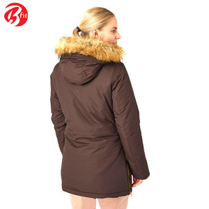 Vêtements d'extérieur pour femmes Veste d'hiver chaude à fermeture éclair Dernier style Bonne qualité Nouveau design Veste parka d'hiver pour femmes - Product Image 4