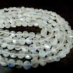 Cuentas facetadas de Briolette de moneda de piedra lunar arcoíris blanco Natural, hebra de 5-6mm, joyería de piedra larga de 14 pulgadas - Product Image 1