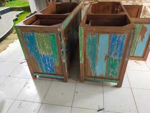 Armoires de cuisine en bois de teck massif antique et personnalisé, ensemble de placards de cuisine multicolores avec tiroirs de meubles en bois de vieux bateau - Product Image 5