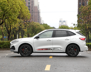 Nuevo Diseño Es-cape 2024 Ecoboost, SUV de 5 Puertas y 5 Plazas, Gasolina, Volante a la Izquierda, Cámara Trasera, Sin Accidentes - Product Image 3