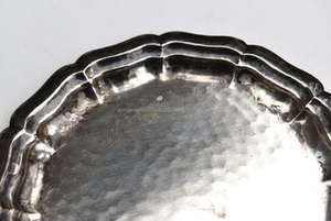 Sous-verres à thé en acier inoxydable gaufré plaqué couleur argent Design de haute qualité Parfait pour le café et le thé au bureau à domicile - Product Image 4