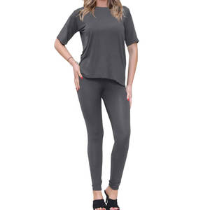 ชุดกีฬาของผู้หญิงชุดวอร์มเล่นกีฬาดีไซน์ของคุณเอง - Product Image 2