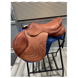 Accessoires d'équitation confortables de selle occidentale en cuir de qualité supérieure faits à la main du fournisseur indien - Product Image 3