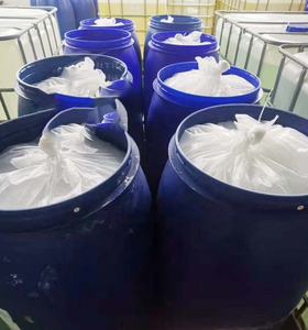 เจลปิโตรเลียมบริสุทธิ์ 99.9% เกรดยาและเครื่องสำอาง สีขาวเหมือนหิมะ น้ำหนัก 165 กิโลกรัม ช่วยเพิ่มความชุ่มชื้น คุณภาพส่งออกสำหรับอุตสาหกรรม - Product Image 3