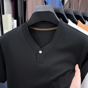 T-shirt pull élégant à un bouton pour homme, manches courtes, col en V absorbant la sueur, coupe régulière, plusieurs couleurs disponibles pour - Product Image 2