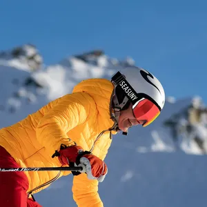 户外滑雪护目镜oem中国批发tr90太阳镜偏光时尚滑雪护目镜双层带滑雪眼镜