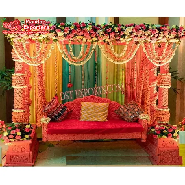 남부 인도 Dhoti 의식을위한 스윙 장식 인도 사전 결혼식을위한 사랑스러운 스윙 시트 화려한 봐 인도 웨딩 스윙