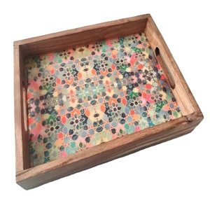 Ensemble de plateaux de service en bois MDF et bambou avec revêtement spécial en émail et plateau alimentaire décoratif en feuille d'or 3D Nouveau design - Product Image 2
