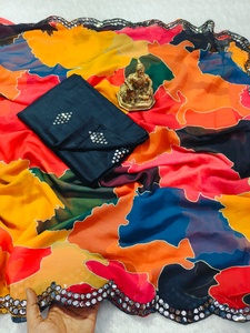 ผ้าไหมจอร์เจียต์แท้สไตล์อินเดีย พร้อมลายโมเสกและลายพิมพ์ดิจิทัล ดีไซน์กระจกหลายชิ้นสำหรับผู้หญิง - Product Image 3