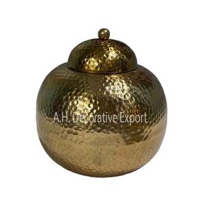 Jarrón Decorativo Dorado con Tapa para el Hogar, Centro de Mesa para Bodas, Diseño Martillado, Maceta, Nuevo Diseño, Venta Especial, Jarrón de Mesa - Product Image 1