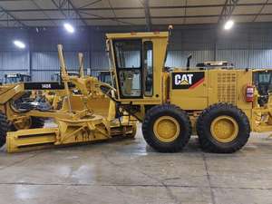 Niveleuse à moteur Caterpillar 140K d'occasion de 10 tonnes, couleur d'origine, avec composants de transmission, occasion à vendre - Product Image 5