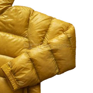 Veste matelassée classique personnalisable pour hommes Veste d'hiver chaleur et confort pour hommes et femmes Légère pour la saison d'automne - Product Image 4