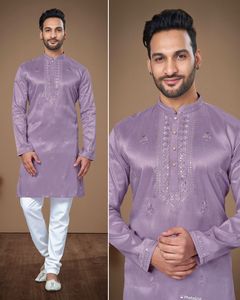 Pyjama Kurta droit indien de superbe qualité pour hommes Vêtements ethniques Pyjama Kurta à la mode Ensemble kurta pour hommes indiens - Product Image 4
