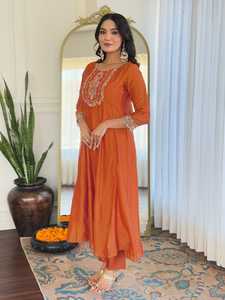 Conjunto de vestido de seda Vichitra Premium para mujer, 10 estilos Kali, bordado, trabajo, elegante traje étnico festivo, Dupatta a juego para fiestas - Product Image 2