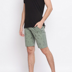 Short imprimé pour hommes, léger, personnalisé, style hip hop, avec motif feuille et piment, tissu doux et respirant en mélange de coton - Product Image 3