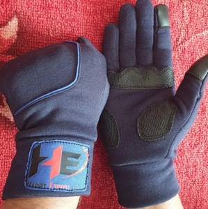Guantes de Ciclismo de invierno para hombre de alta calidad, guantes de ciclismo a prueba de viento con la mejor tela, lana cálida de alta calidad y baja tasa - Product Image 4