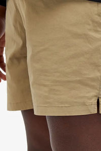 Short décontracté beige uni pour homme avec ceinture élastique et poches latérales Léger respirant et confortable pour l'été - Product Image 5