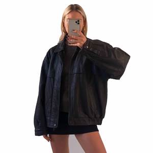 2025 calidad superior más nuevo diseño de cuero de vaca Original de cuero de oveja de moda Color desgastado OEM chaqueta de cuero de Bombardero - Product Image 1