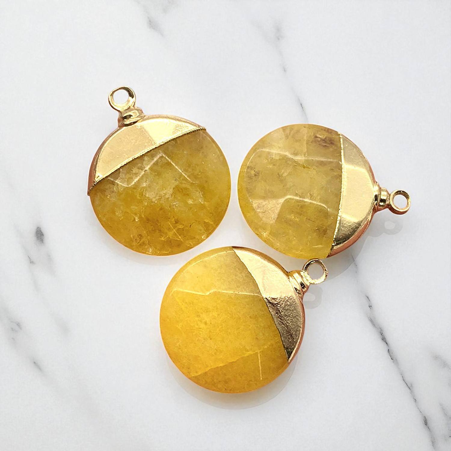 คาลซิโดนีสีเหลือง