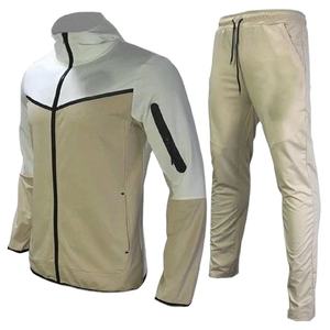 Ensemble de survêtement zippé éco-responsable pour homme avec doublure en mesh respirante – 5 pièces - Product Image 2