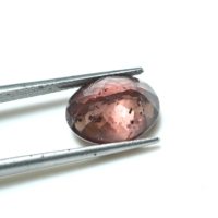 Grenat naturel à changement de couleur pierre précieuse ovale à facettes pour la fabrication de bijoux