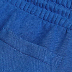 Shorts de jogging pour hommes avec plusieurs poches et coupe décontractée, conçus pour les aventures en plein air et le port quotidien décontracté - Product Image 5