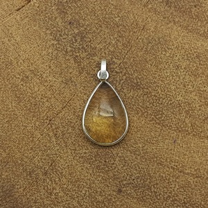 Venta caliente 925 delicado colgante de plata hecho a mano Natural citrino bisel ajuste encanto venta al por mayor joyería fina - Product Image 2