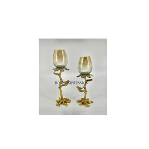 Bougeoirs de décoration de table de couleur or en laiton conception de tendance bougeoirs de sol de mariage en forme de feuille d'argent prix bas - Product Image 1