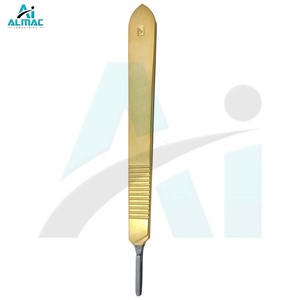 Manche de scalpel en acier ALMAC, conçu avec précision, offrant une prise en main améliorée et une utilisation sécurisée de la lame, certifié CE pour les cliniques chirurgicales - Product Image 3