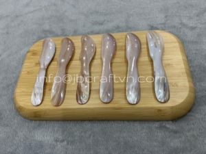 มีดแม่มุกสุดหรูช้อนคาเวียร์มีดแม่มุกส้อมแม่มุกขนาด8ถึง12ซม. ทำด้วยมือจากเวียดนาม - Product Image 2