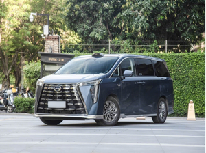 Vehículo Eléctrico Híbrido Enchufable Tru-M-P-C-Hi M8 Usado de Segunda Mano, MPV de Alta Velocidad, Autonomía NEDC de 201-300 km, Batería de 50-70 kWh, Tamaño Mediano-Grande - Product Image 5