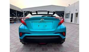 Toyota C-HR d'occasion 2020, transmission intégrale, automatique, conduite à gauche, sièges en cuir, pneus R21, régulateur de vitesse adaptatif, caméra 360°, intérieur clair - Product Image 4