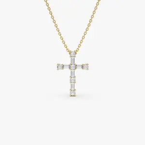 Collar de Cruz de diamante de 14 quilates, Baguette de oro de 14k, redondo/16MM de longitud, 0,40ctw, Cruz, comunión, regalo de bautismo, collar de temperamento de Cruz - Product Image 3