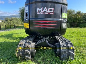 Micro excavadora MAC. Peso operativo de 1,2 toneladas. Opciones de fijación de martillo y rastrillo en stock - Product Image 4