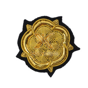 Vente directe d'usine, badges brodés à la main, haute qualité, nouveau style, badges brodés à la main - Product Image 3