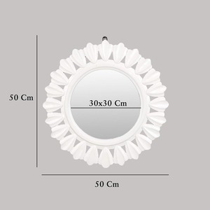 Espejo de pared de madera decorativo hecho a mano de alta demanda para decoración de hogar y oficina disponible para la venta de India - Product Image 3