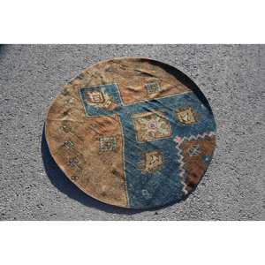 Alfombra turca Vintage de 4,3x4,3 pies, diseño de retazos azul marrón, lana hecha a mano con respaldo de látex para sala de estar adolescente - Product Image 2