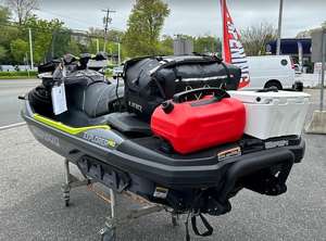 Buen rendimiento 2024 SeaDoo Explorer Pro de BombardierBRP Rugged PWWC Built for Adventure - Product Image 2