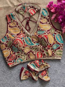 Vêtements occasionnels en soie Georgette avec chemisier de travail du Cachemire Fabricant et fournisseur de Surat au prix de gros - Product Image 2