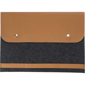 Bolso Tote para Portátil Jonathan Felt, Fabricado con RPET Sostenible, Ecológico, para Transportar Dispositivos Electrónicos - Product Image 2
