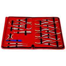 Juego de Instrumentos Quirúrgicos Dentales Manuales de Acero Inoxidable de Alta Calidad: Extractores, Pinzas, Herramientas de Ortodoncia y Tijeras - Product Image 3