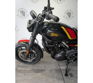 NUEVA Motocicleta Urbana Royals Enfield GUERRILLA 450 2026 - Product Image 6