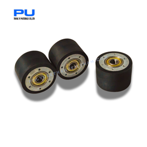 Rouleau de convoyeur industriel à faible bruit THANG VI en PU avec roulement en acier chromé Shore 90-95A, origine Binh Duong - Product Image 3