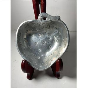 ชามสำหรับเสิร์ฟอาหารจานและชามชามอาหารดีไซน์แฮนด์เมดใช้ตกแต่งในร่มดีไซน์หยาบวัสดุแข็ง - Product Image 1