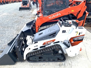 รถตักล้อยางขนาดเล็ก Bobcatt MT100 ดีเซล ปี 2025 พร้อมระบบ PLC ชิ้นส่วนไฮดรอลิก KYB แรงยกสูง - Product Image 5