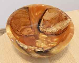 Bols en résine et en bois de qualité supérieure pour une utilisation en cuisine, la décoration de la maison et la conception artisanale - Product Image 3