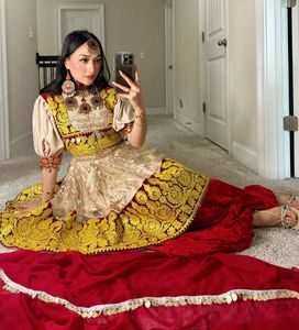 Robe de mariage pour femmes en coton salwar kameez afghan fait à la main traditionnel brodé robe de mariage tribale en velours taille personnalisée pour femmes - Product Image 3