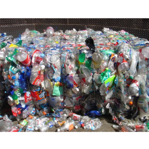 Residuos de Botellas PET Recicladas, Plástico Reciclado a Granel, Residuos Plásticos Post-Consumo en Fardos para Procesamiento de Reciclaje - Product Image 2