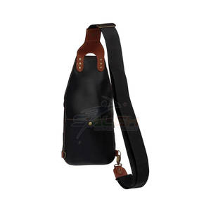 Sac à bandoulière élégant en cuir pour hommes avec matériel durable et couture Sac à bandoulière en cuir de qualité supérieure - Product Image 4